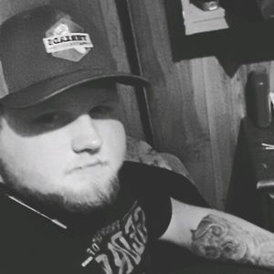 Meet your Posher, Cody